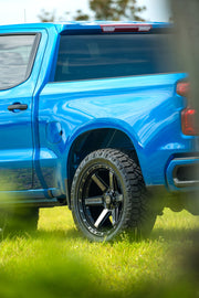 CHEVROLET SILVERADO 4PLAY WHEELS 4P63 22X10 285X50X22 NITTO TIRE 2.5 INCH LEVELING KIT SUSPENSION